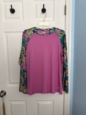 Reel Legends Women's Magenta Raglan Long Sleeve Top with Teal Floral Sleeves